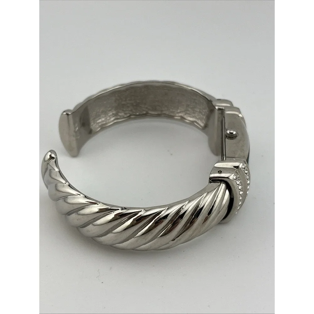 Women's Bangle Band Quartz‎ Silver Watch MOP Dial 20mm Case- New Battery